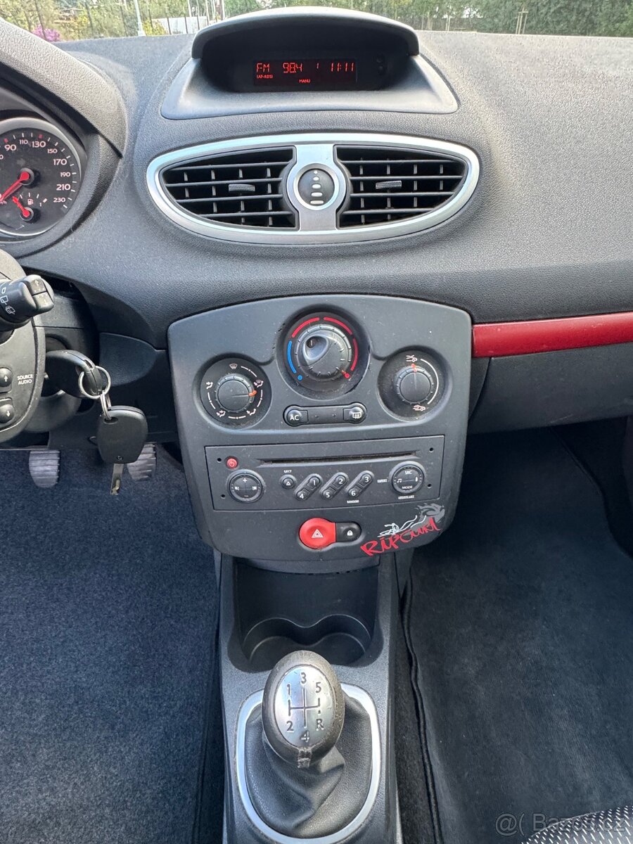 RENAULT CLIO 1,2 i TCe - 20