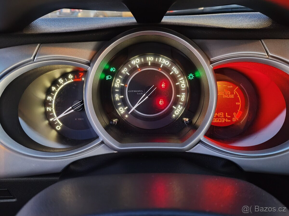 Citroen C3 1.4 benzín 54kW 2011 96000km 1. majitelka - 20