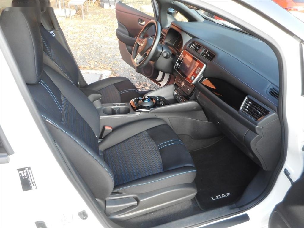 Nissan LEAF,N-Connecta 62KWh - 20