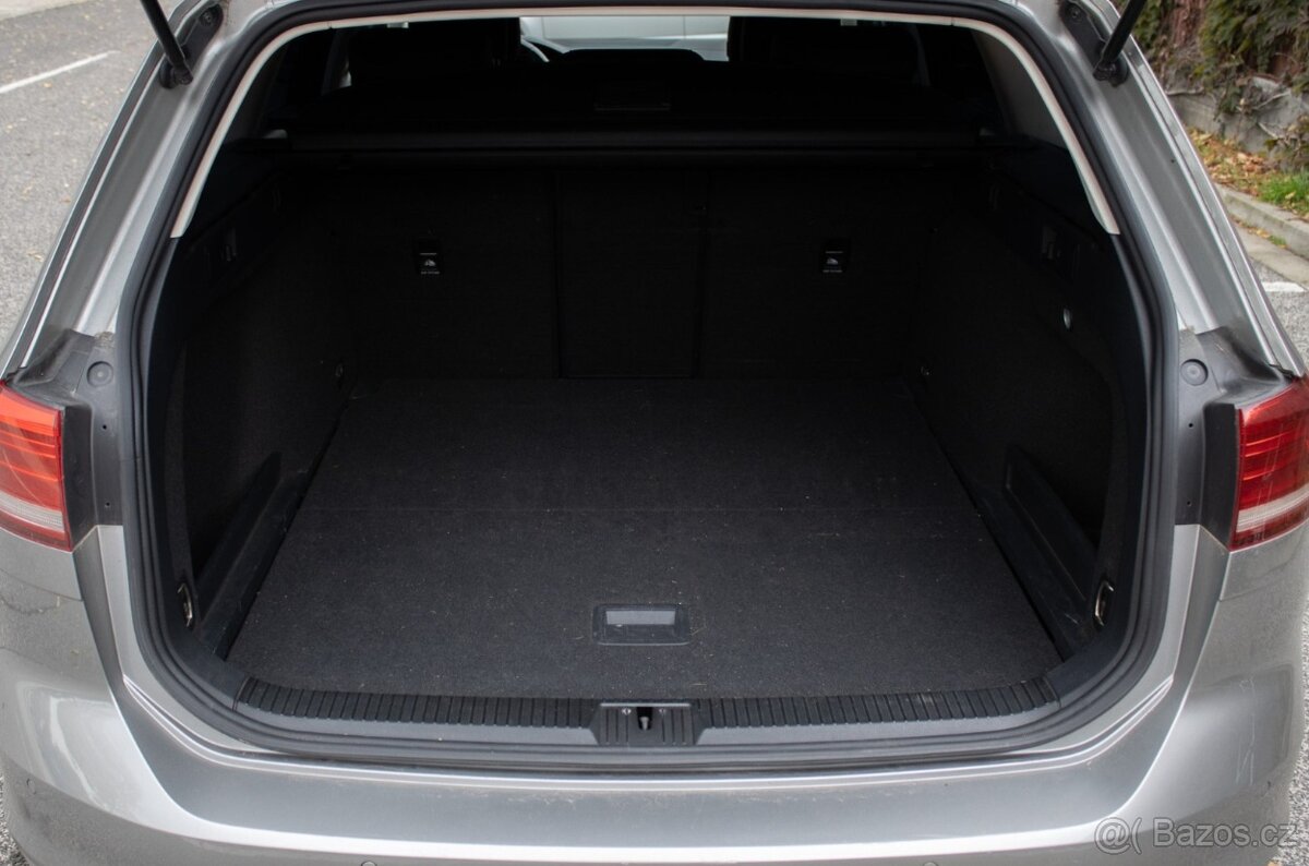 Volkswagen Passat Variant 1.6TDI DSG - 20