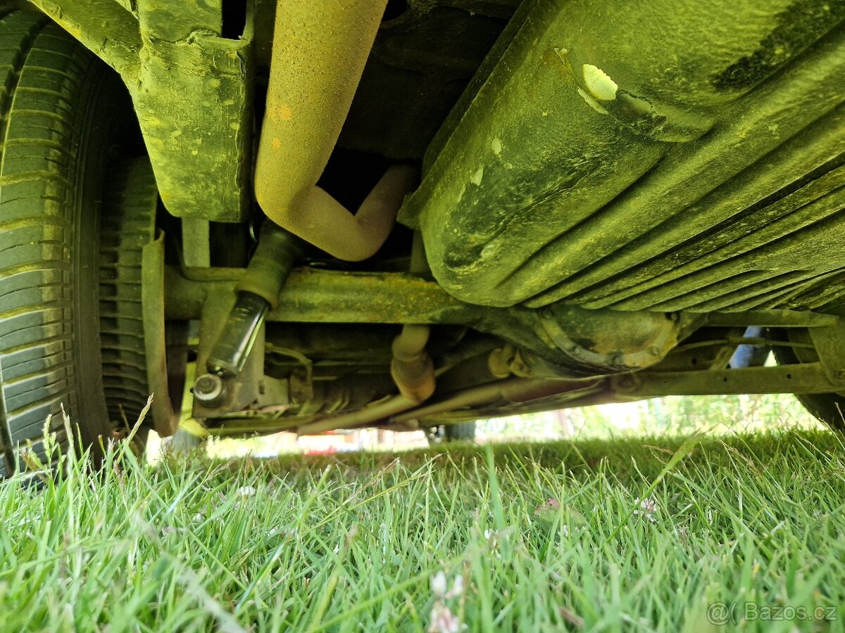 Buick LeSabre Convertible - 20