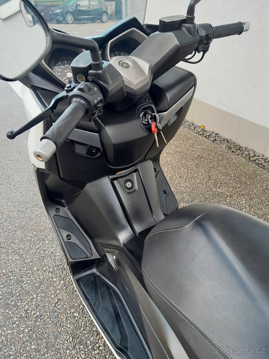 Yamaha X-Max 400 ABS, 2014, moc pěkný, AKCE - 20