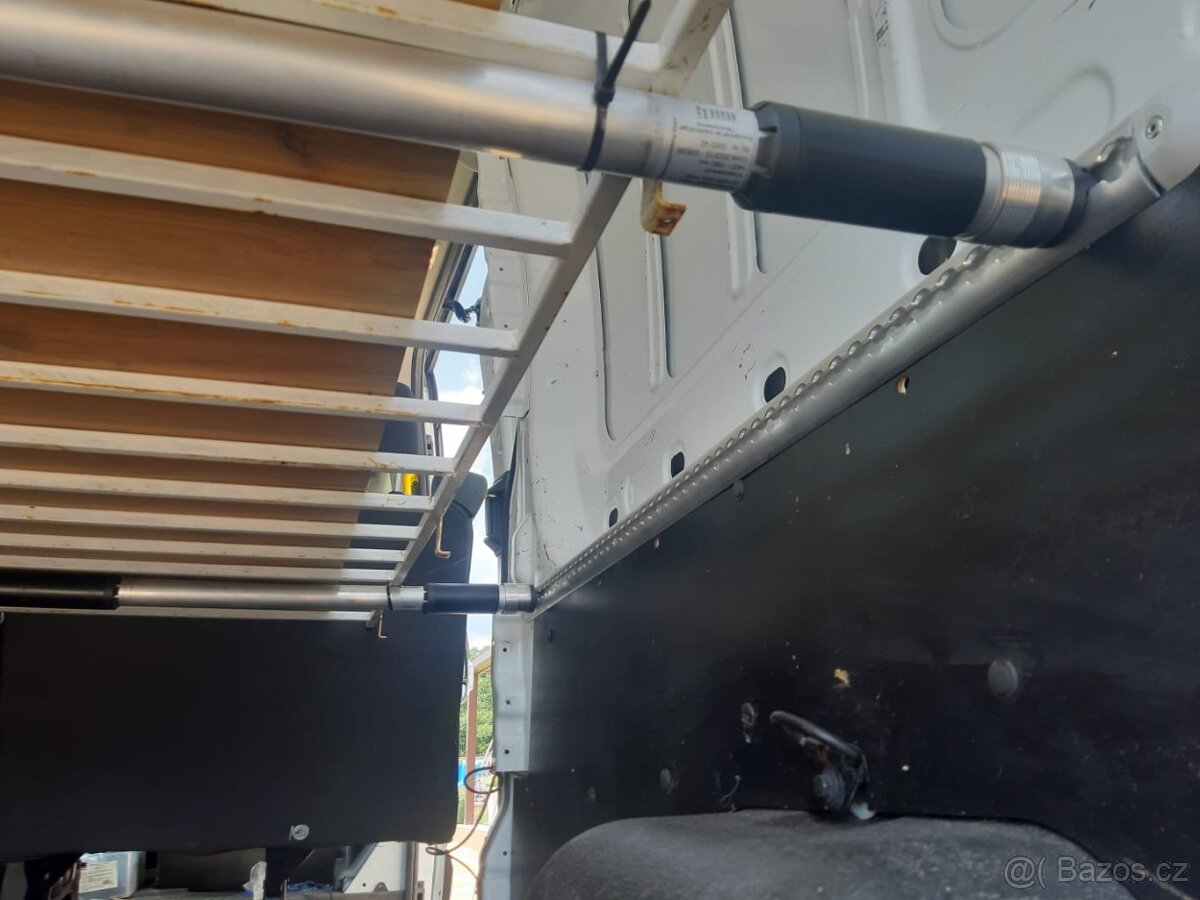 PRODÁM RENAULT MASTER - 20