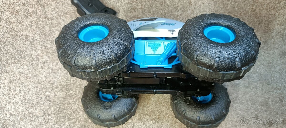 RC Monster Jam Megalodon Storm od Spinmaster - 20