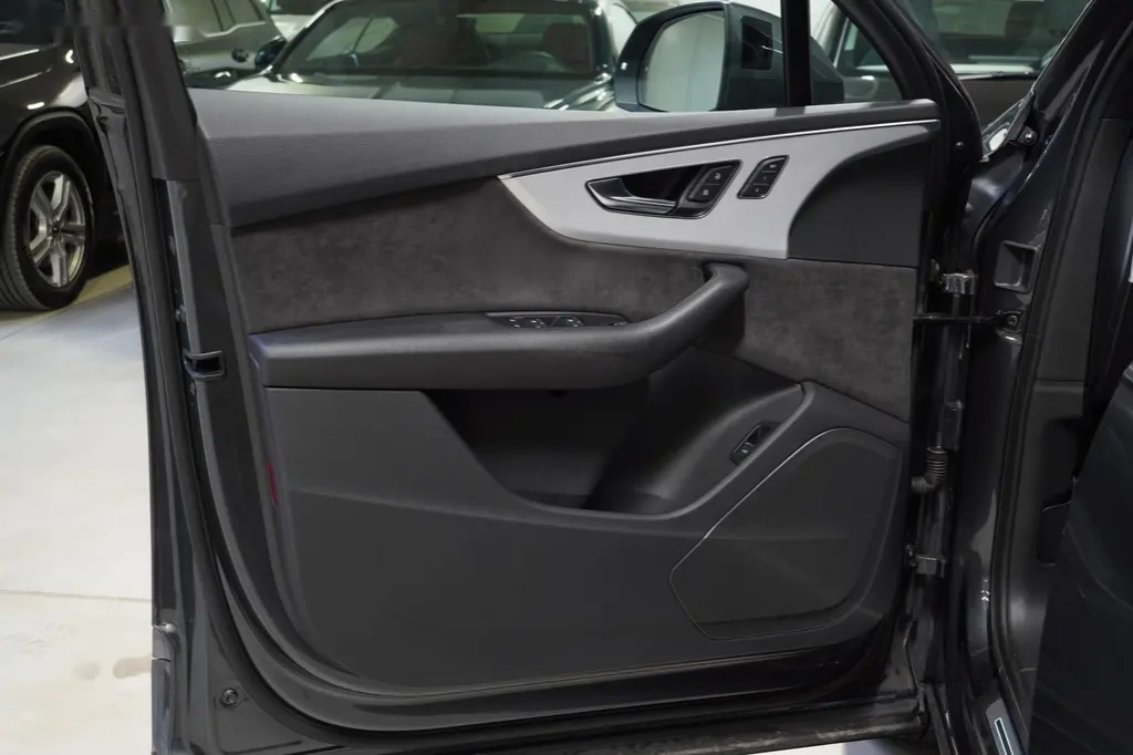 Audi Q7, 50TDI,S-LINE,NEZ.TOPENÍ,ČR,DPH - 20