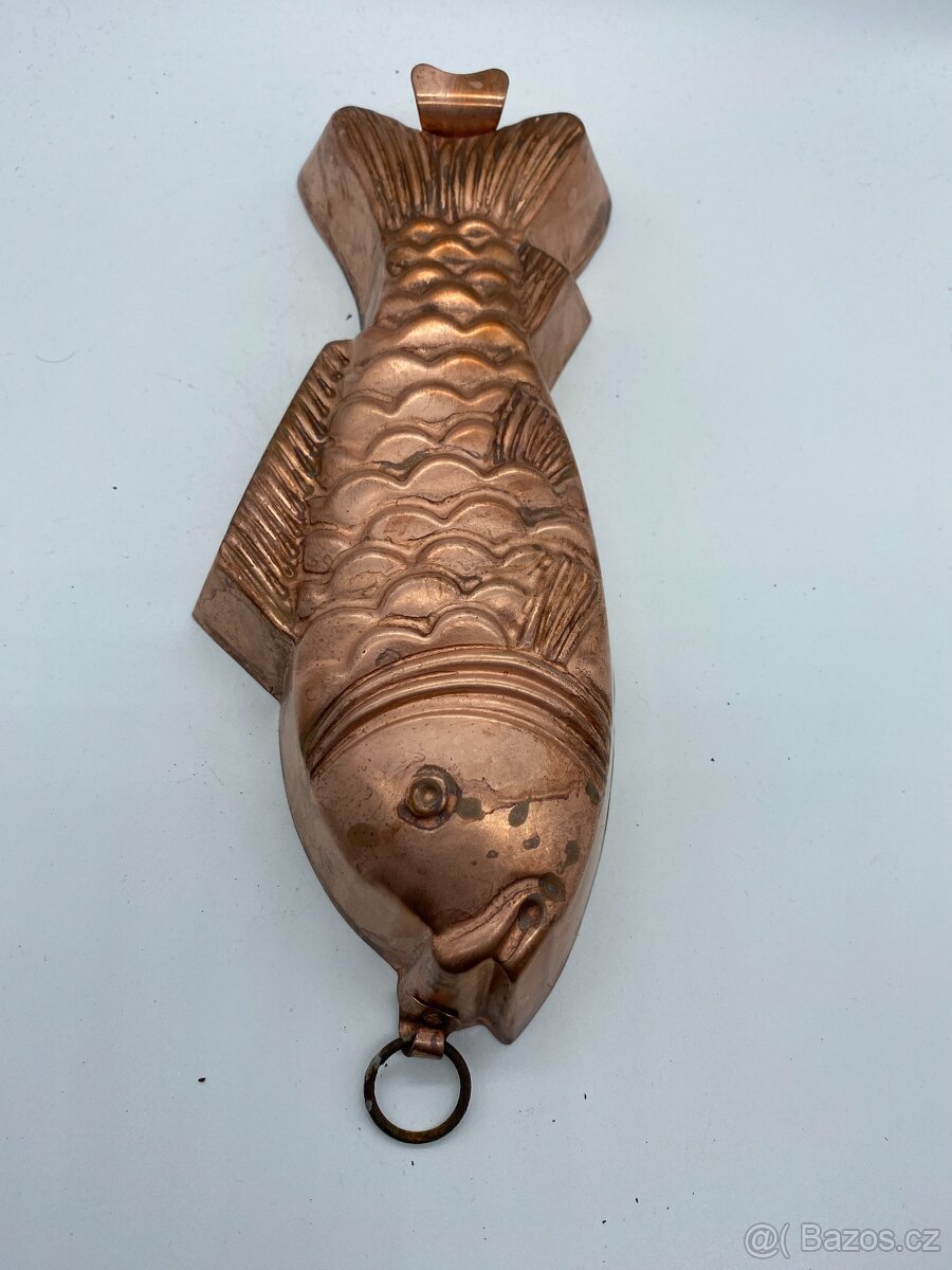 Sběratel nabízí staré měděné formy - 20