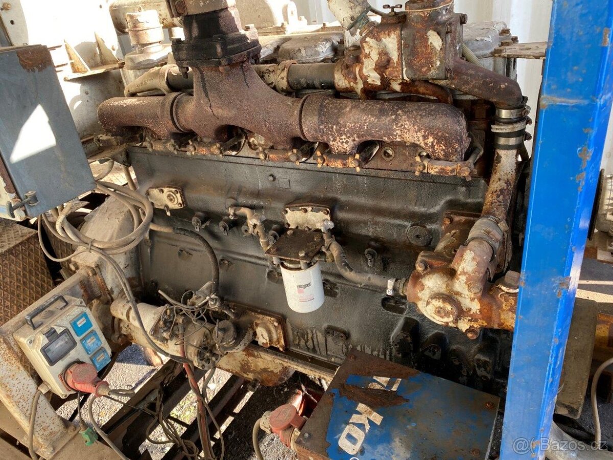 s & ü D65 O-600 mobilná štiepačka dreva vin 385 - 20