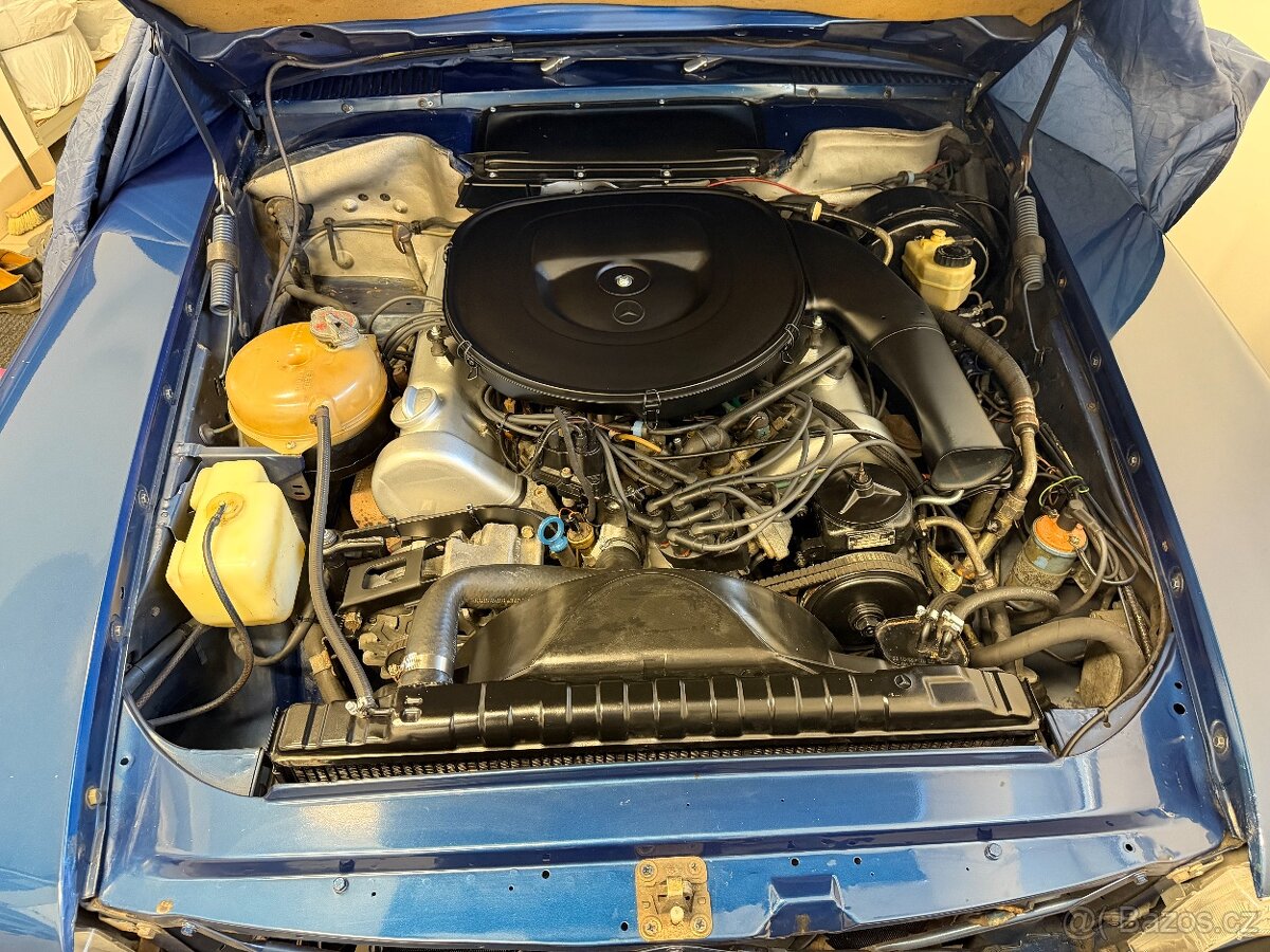 Mercedes-Benz 450 SL - 20