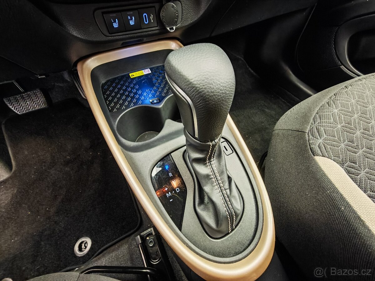 Toyota Aygo 1.0 X-Play STYLE - 20