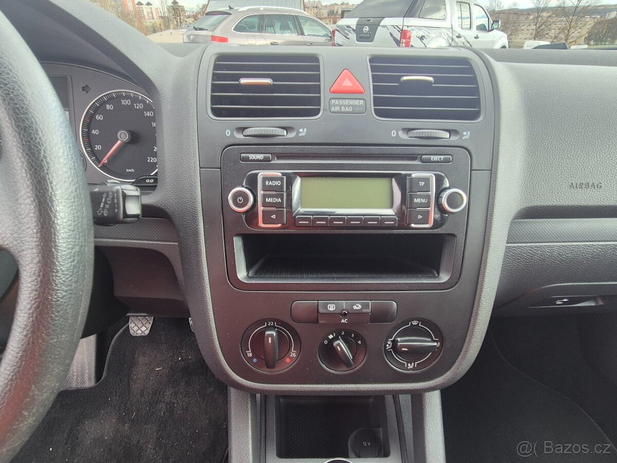 Volkswagen Golf V - 20