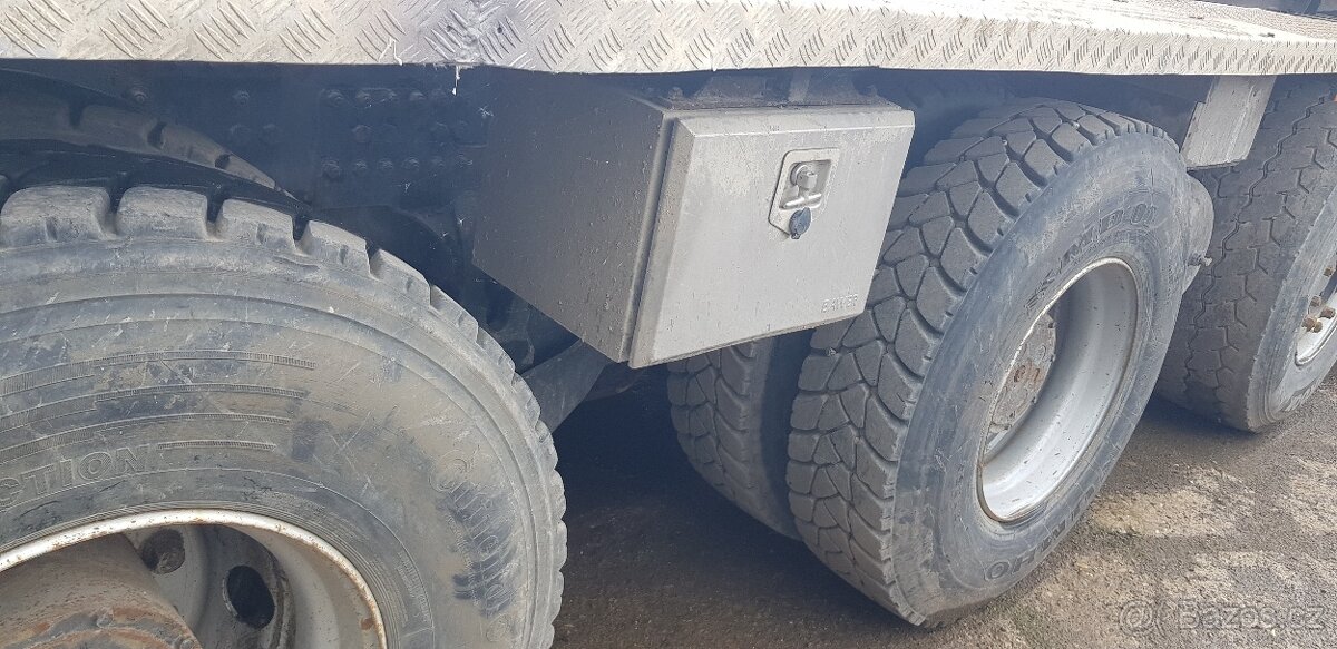 Kontejnerový vůz Volvo/ Terberg - 20