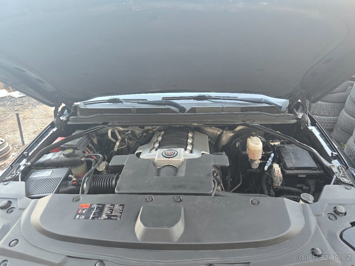 Cadillac Escalade 6.2 V8 ESV Luxury⭐426PS, 7 míst ,AWD - 20