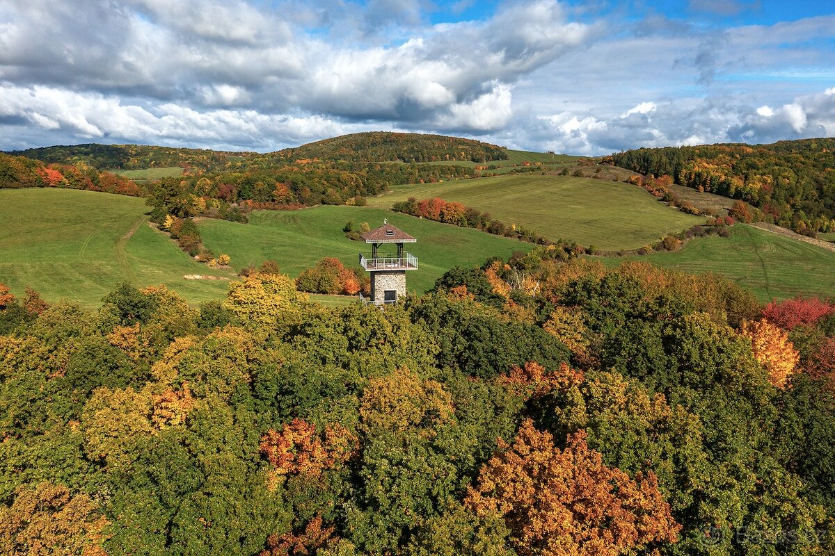Pronájem bytu 2+KK, 42 m2 s výhledem a sklepem, Dobětice - 20