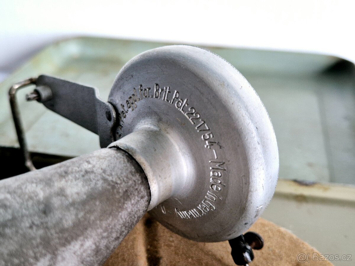 Starý dětský gramofon GBN Bing, 1930-40 - 20