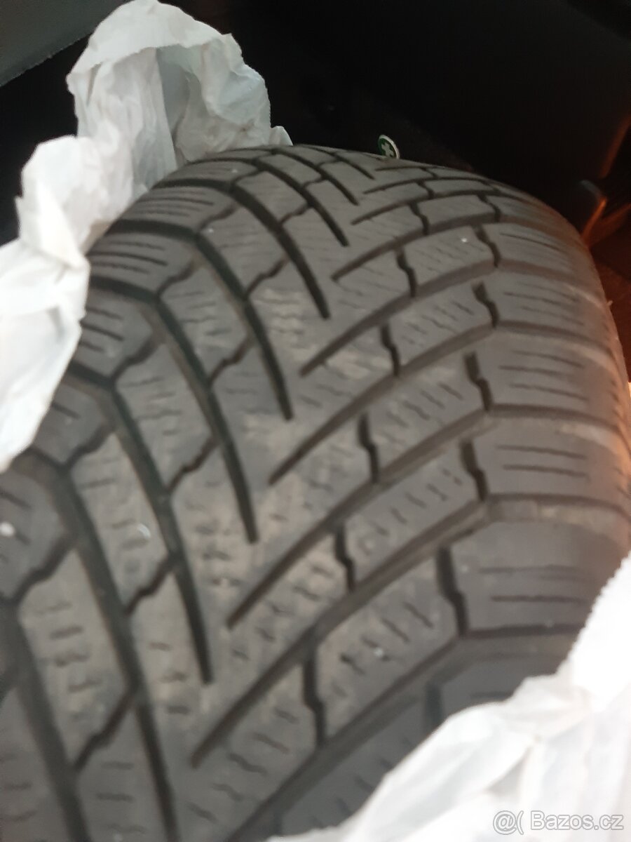 Škoda Octavia Combi II Facelift 2.0 TDI Navig. 2x sada pneu - 20