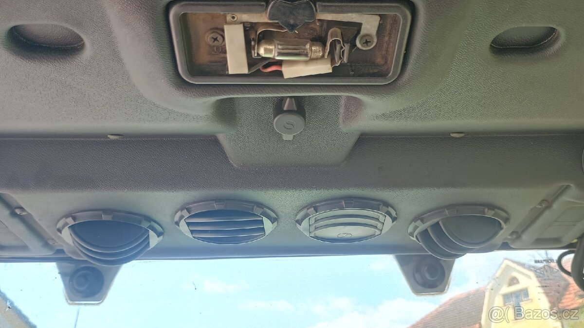 John Deere 5500n - 20