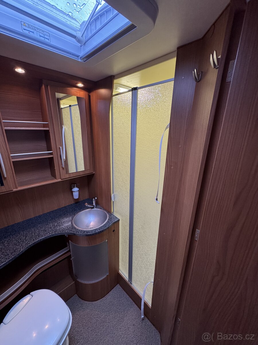 Hymer Nova-SL 580 ~ Dělené postele - 20