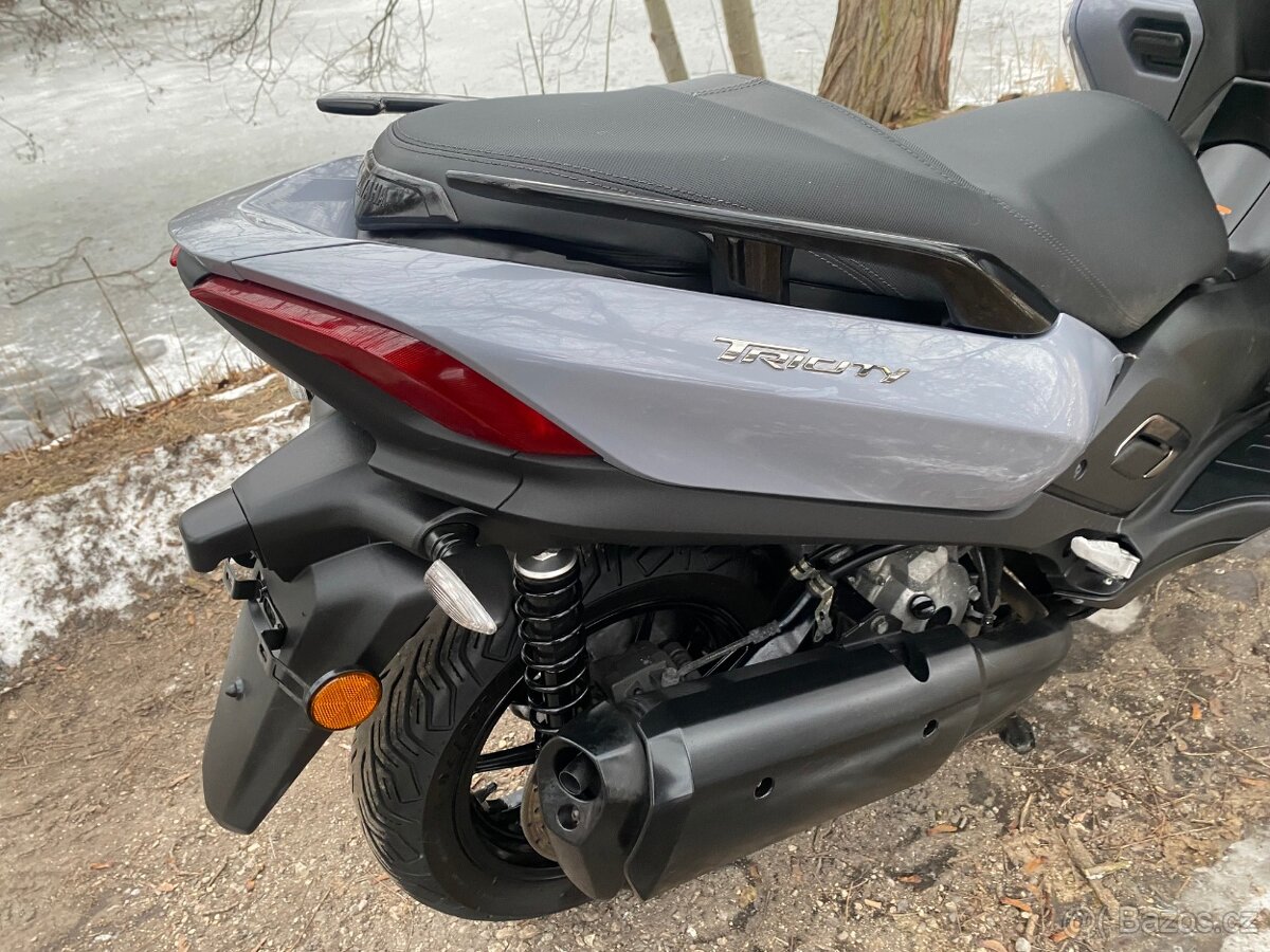 Yamaha Tricity 300 - 20