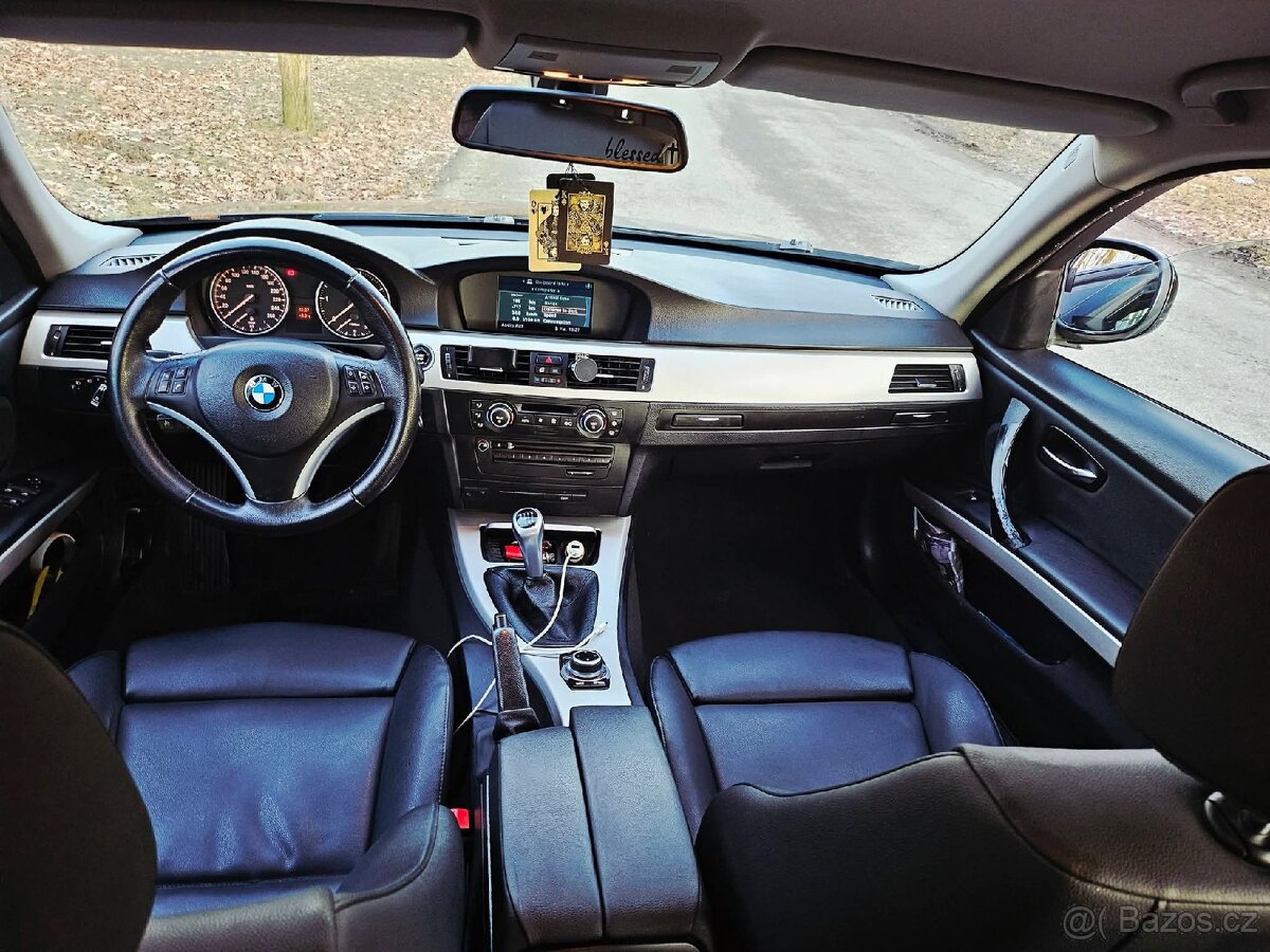 BMW E91 LCI 318d - 20