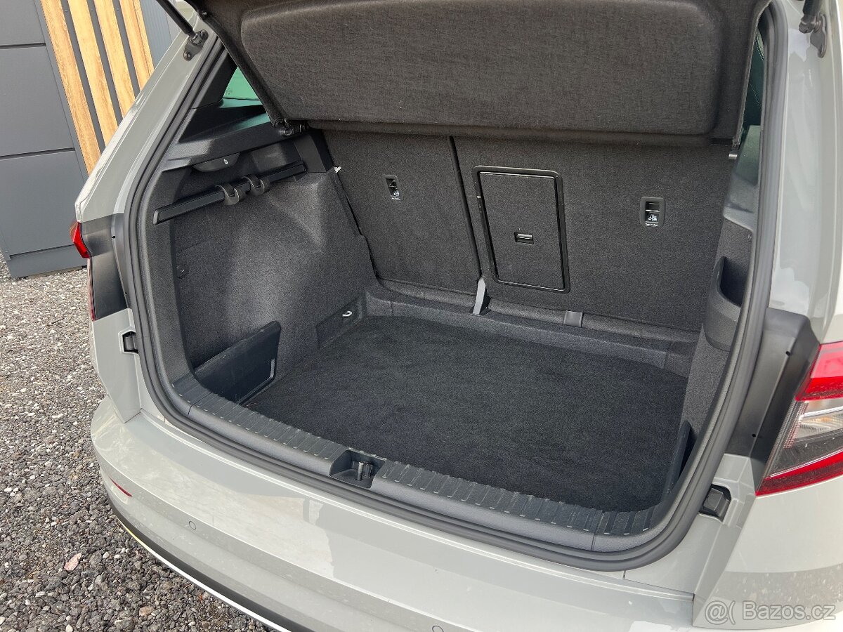 Škoda Karoq 1.5 TSI 110Kw SPORTLINE Virtuál M2023 - ZÁRUKA - 20