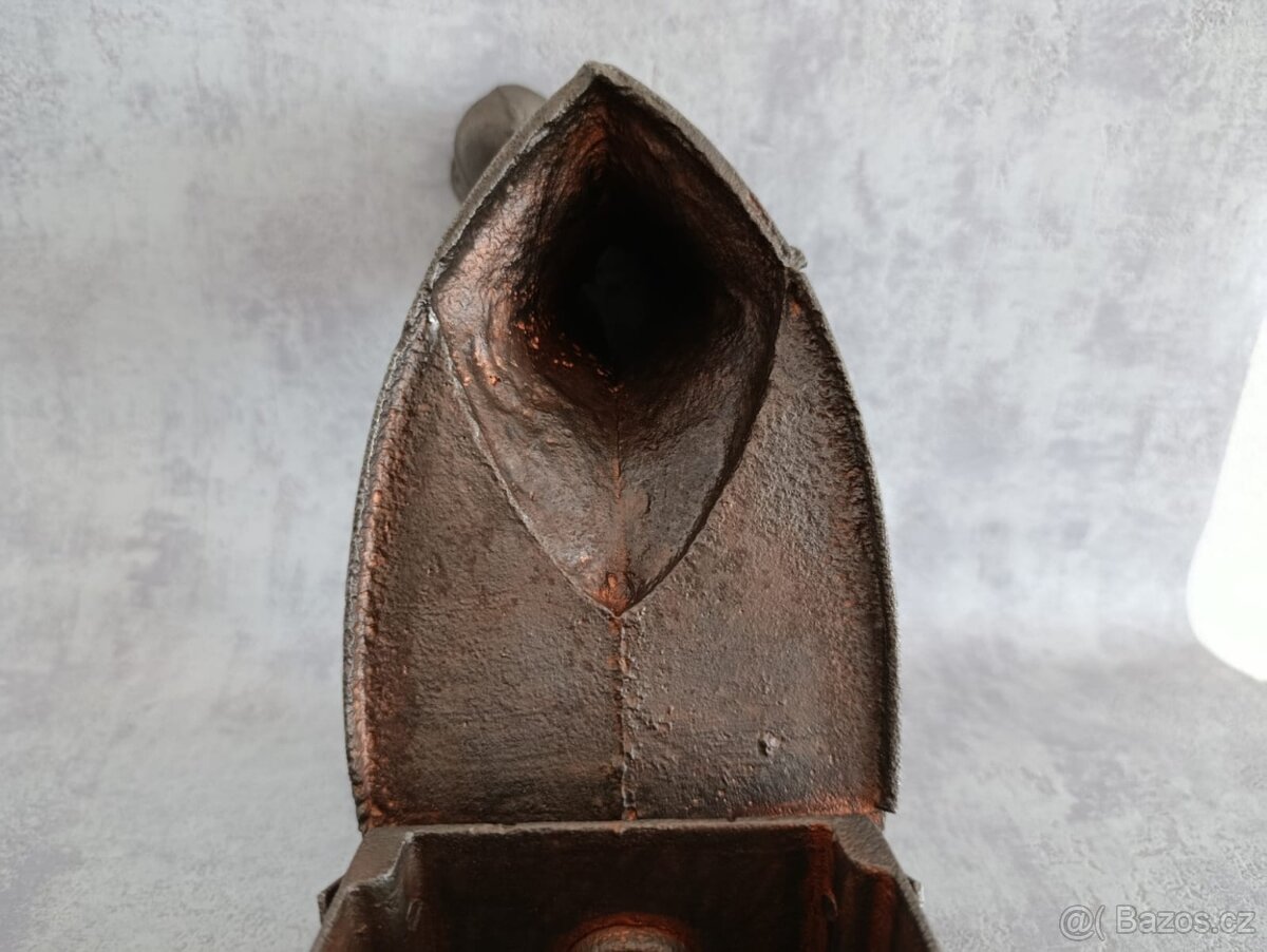 Atypická sběratelská žehlička DRAK do vaší sbírky, muzea - 20