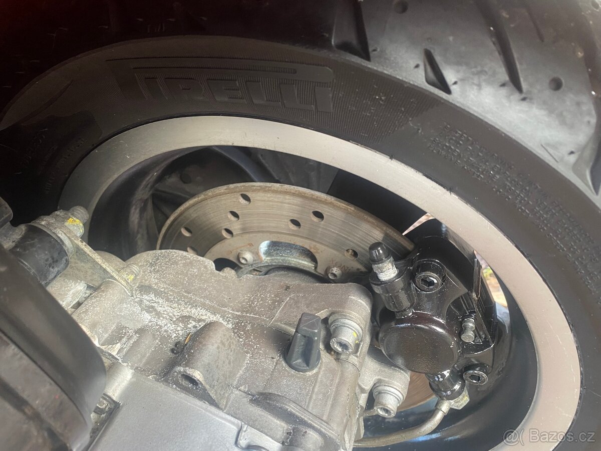 Vespa Gts 300 Super - 20