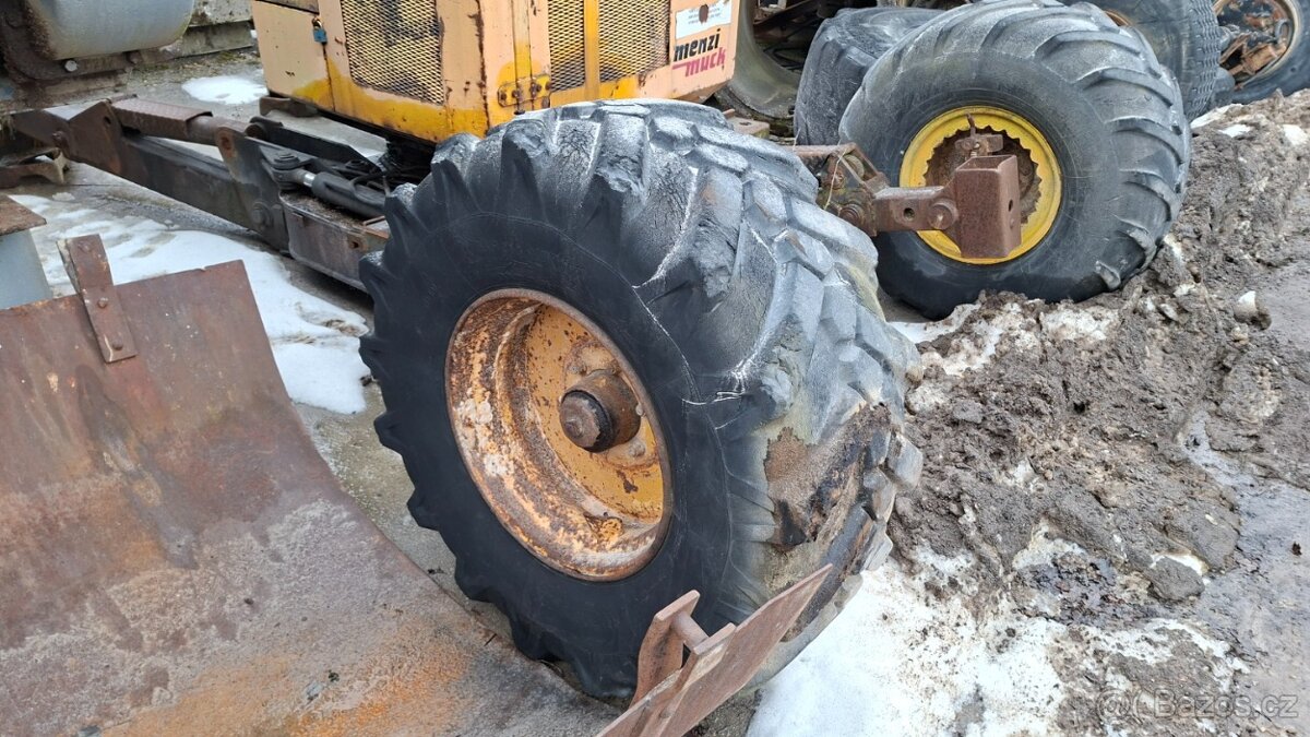 MENZI MUCK 5000 T1 - 20