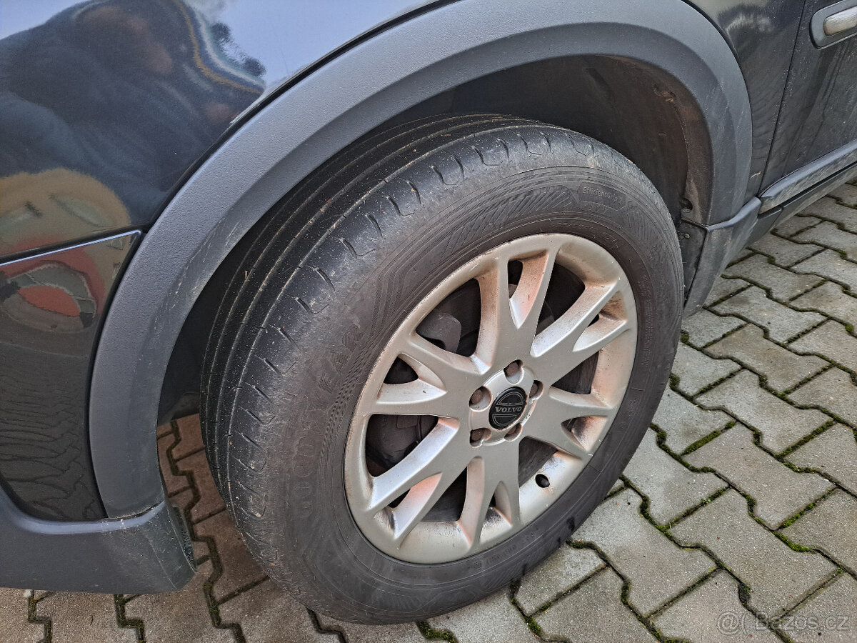 Volvo XC90 D5 AWD - 20