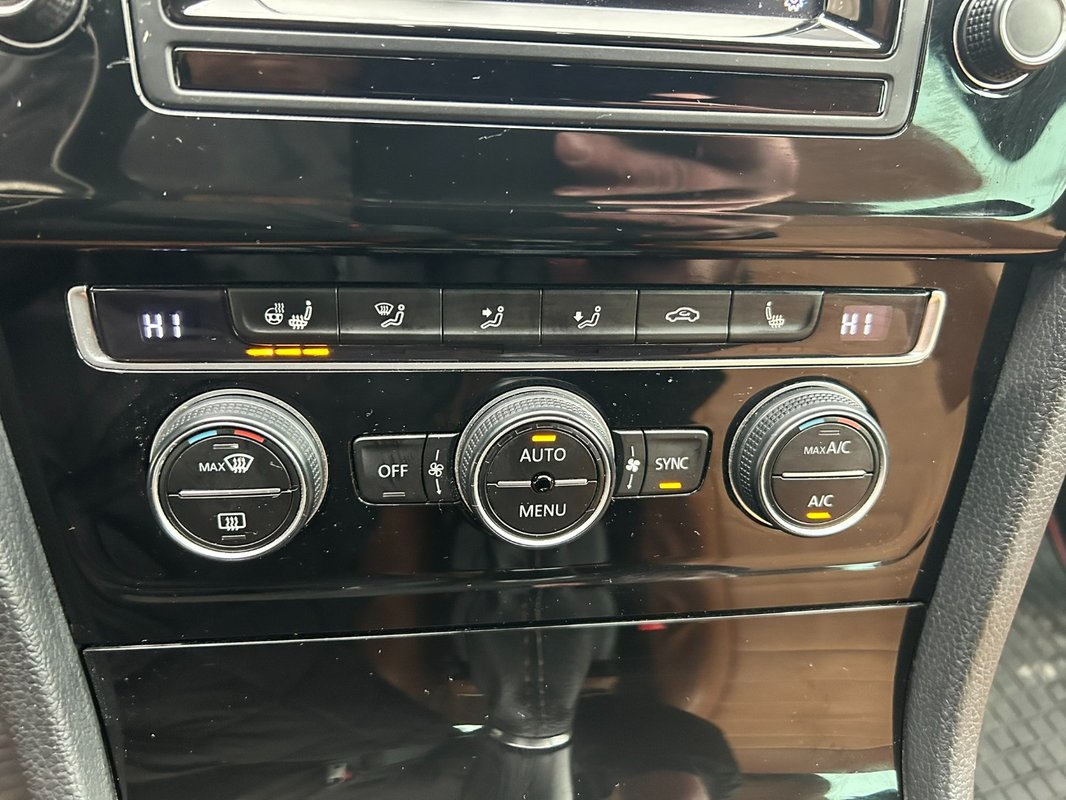 Volkswagen Golf VII 1.4 TSI 110 kw Edition Tech - 20