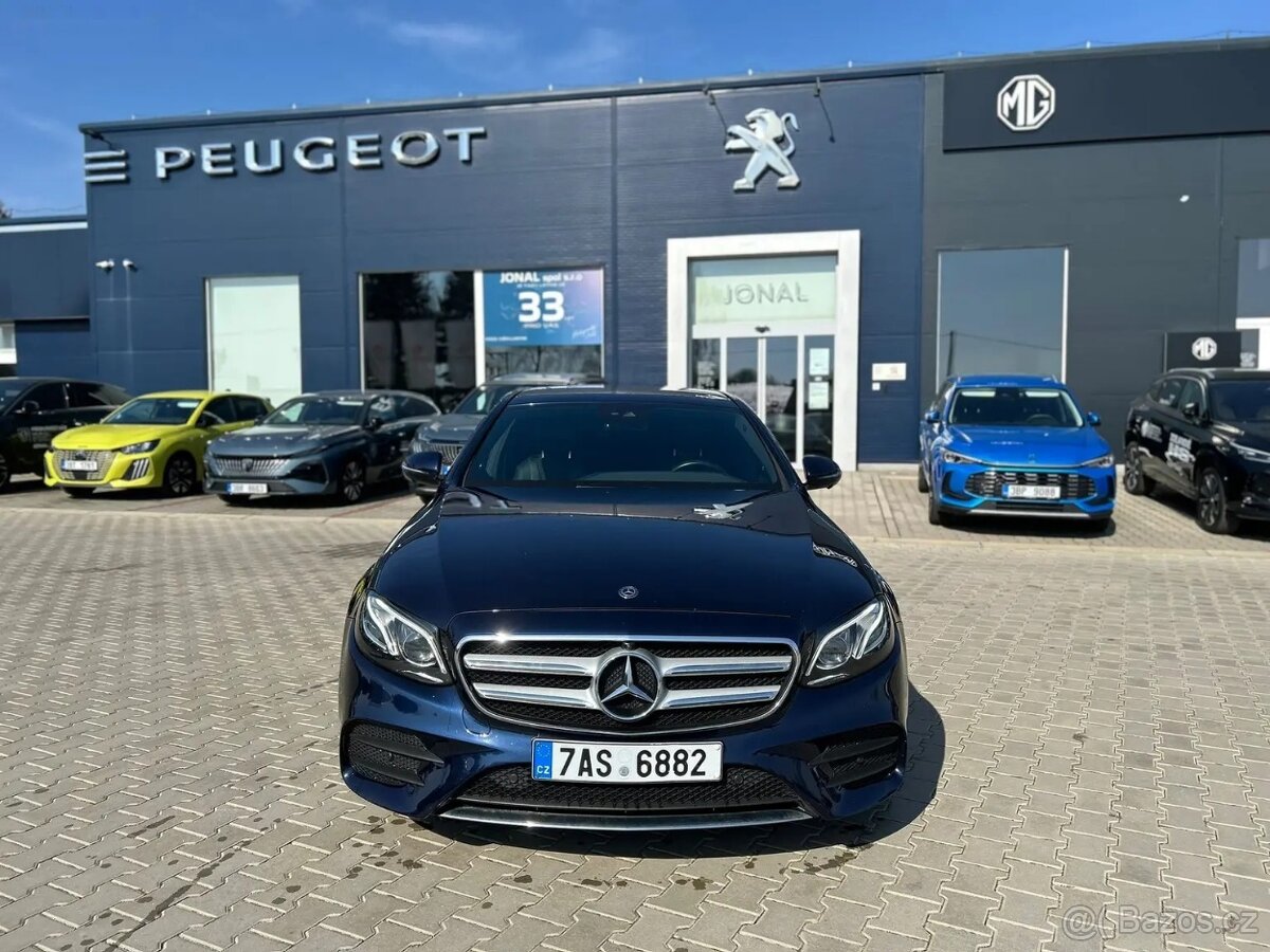 Mercedes-Benz Třídy E, 220d AMG 4MATIC, DPH - 20