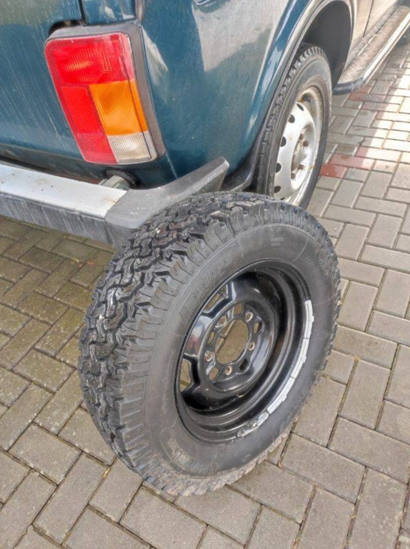 Lada Niva 61kW (2015) - 20