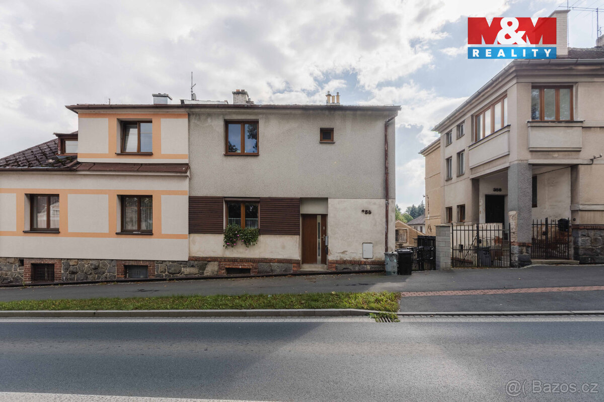 Prodej 1/2 rodinného domu, 85 m², Klatovy, ul. Domažlická - 20