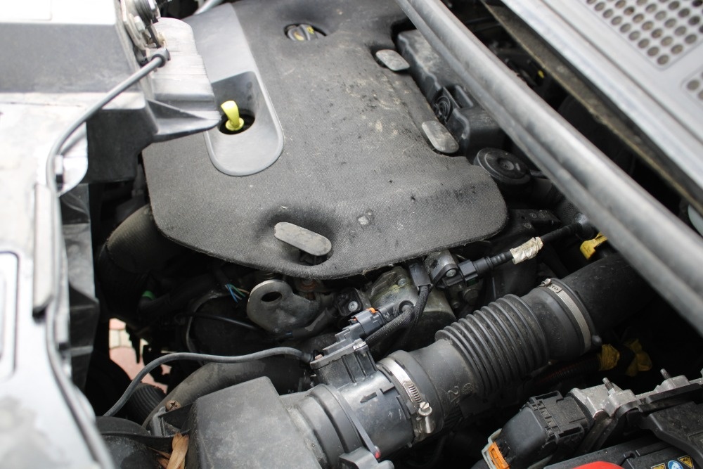 Opel Vivaro, 2.0CDTI L2H1 6míst+klima+zahrádka - 20