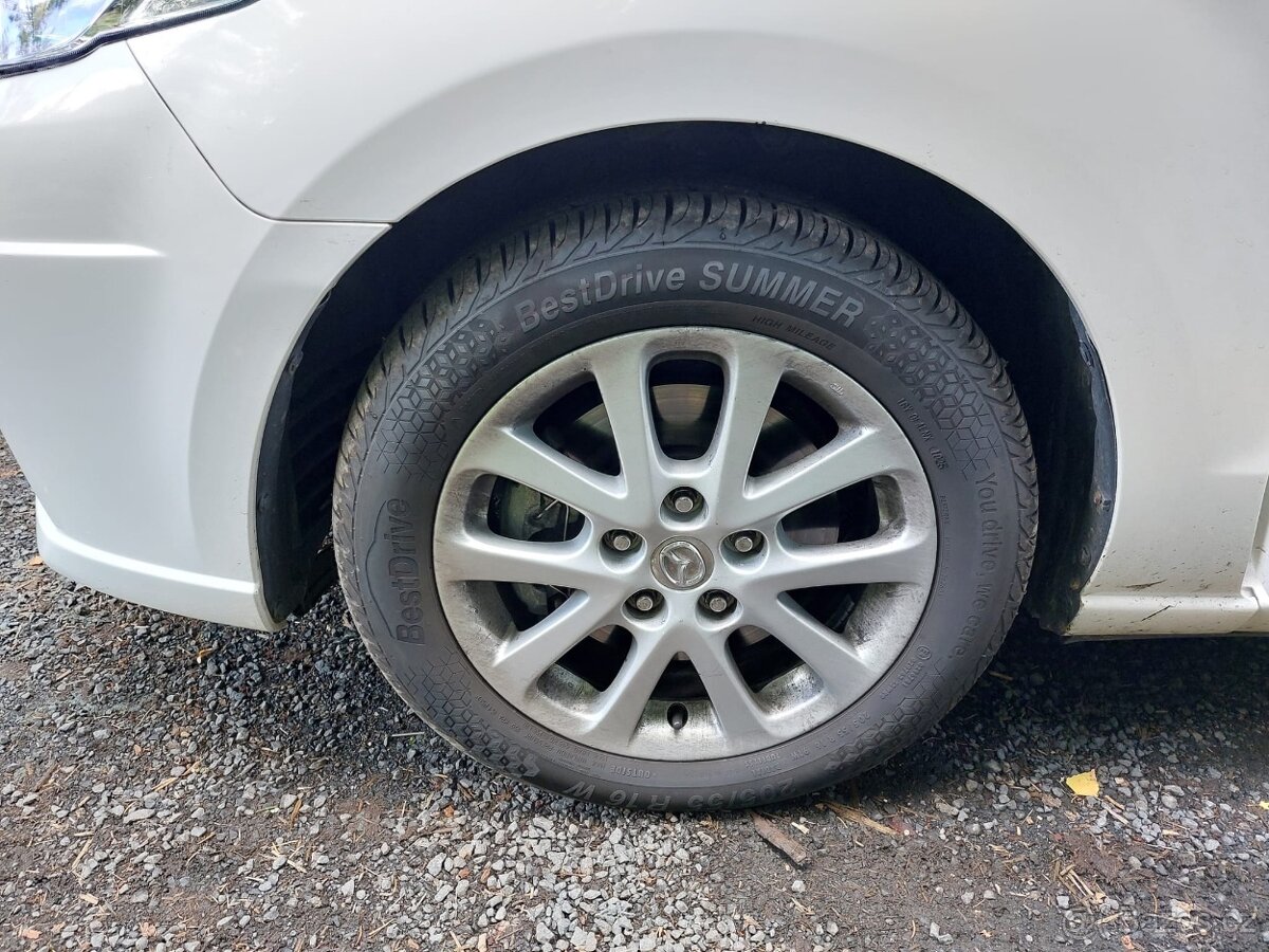 Prodam Mazda 5 , 2.0 Diesel , 7 mist , hezky stav - 20