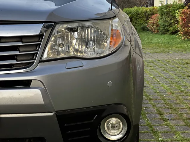 Subaru Forester SH 2.0 D 108kW 4x4 SUV ALU kola Tažné 2 tuny - 20