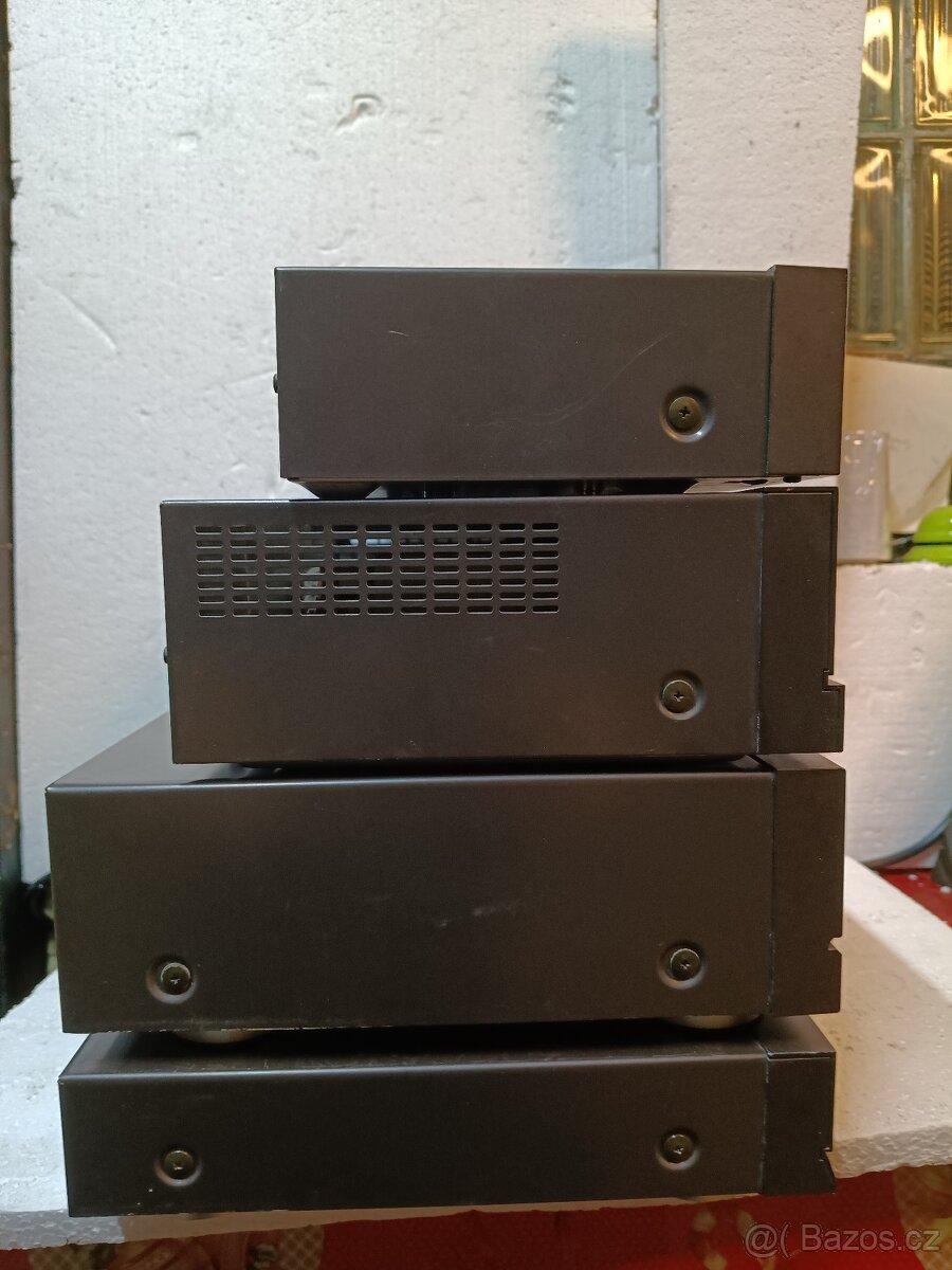 Technics systém-equalizer- Receiver -CD-tuner . - 20