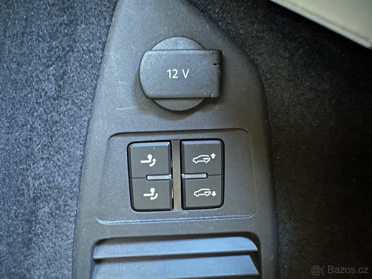 VW Touareg 3,0 Tdi 170 kw TOP STAV - 20