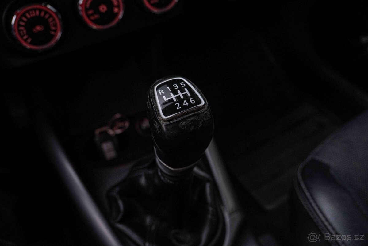 Mitsubishi Outlander 2.2 DI-D - 20