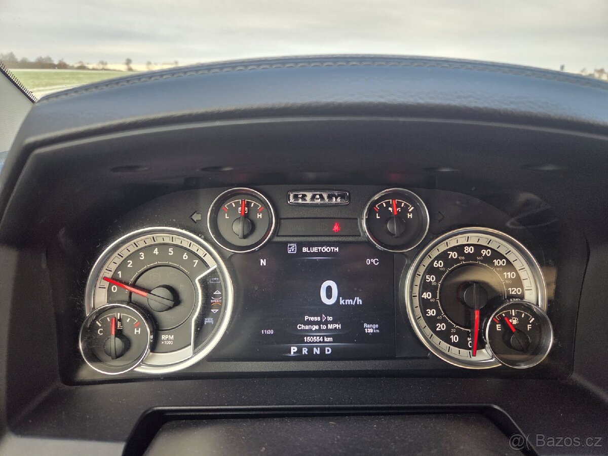 Dodge ram 1500 4x4 V8 5.7 - 20