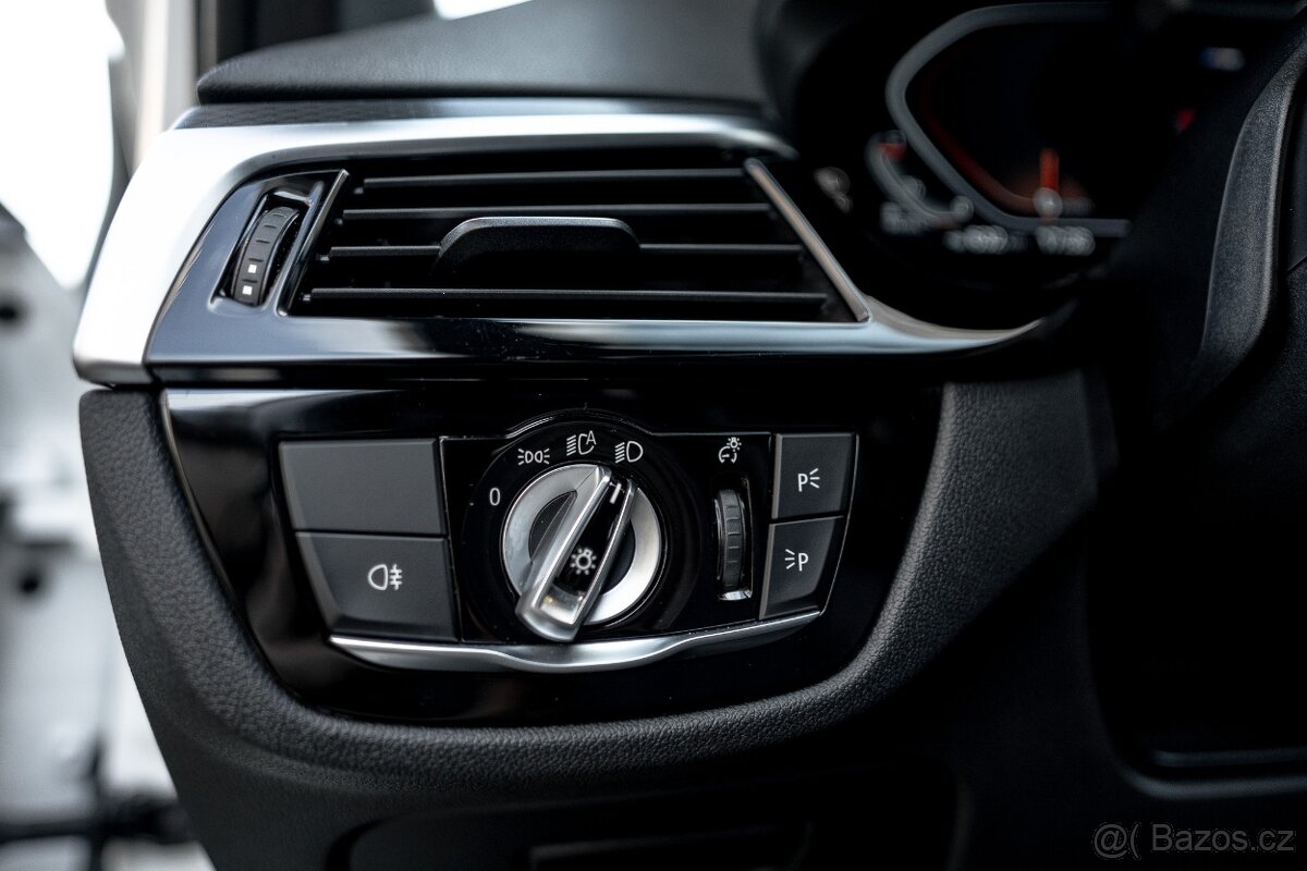 BMW 540xd facelift, webasto, DPH, laser, mpaket - 20