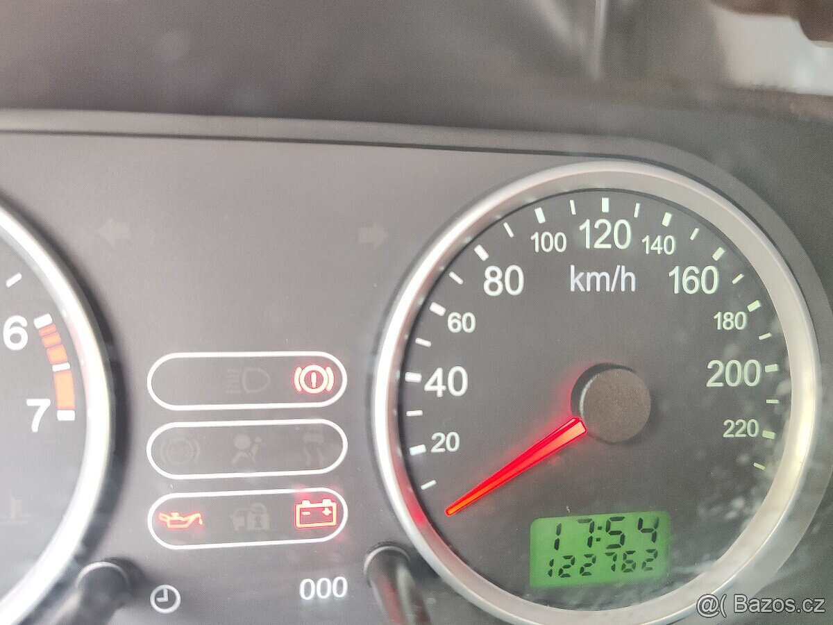 Ford Fiesta 1.3 benzín Viva X 122000km klima 2005 1A AUTO - 20