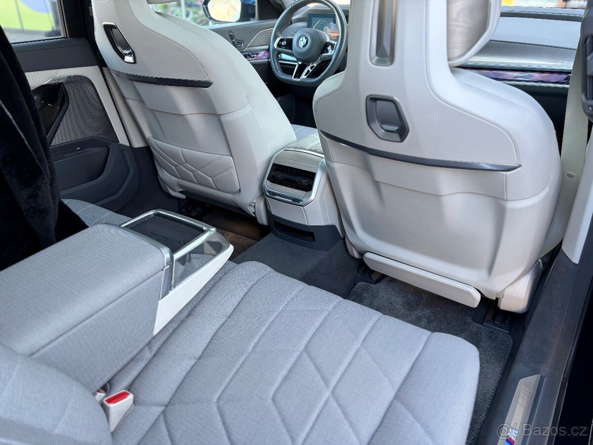 BMW Rad 7 Individual 740d mHEV xDrive V ZÁRUKE - 20