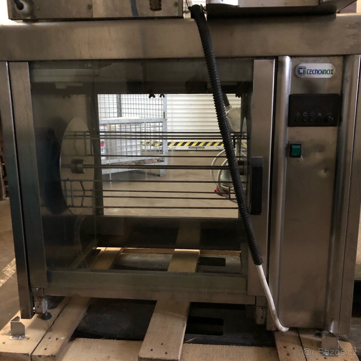 KUCHYNSKÉ STROJE - 20