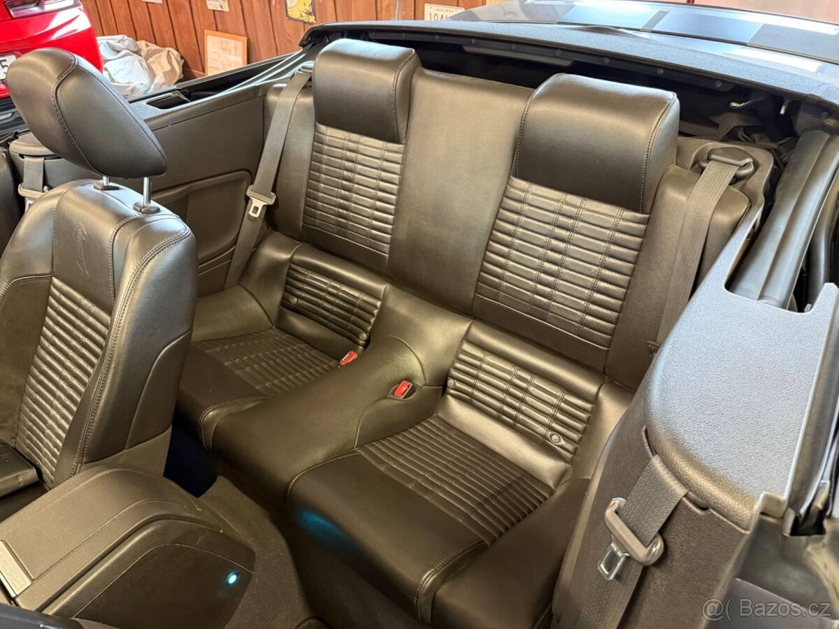 Ford Mustang Shelby GT500, rok 2010 - 20