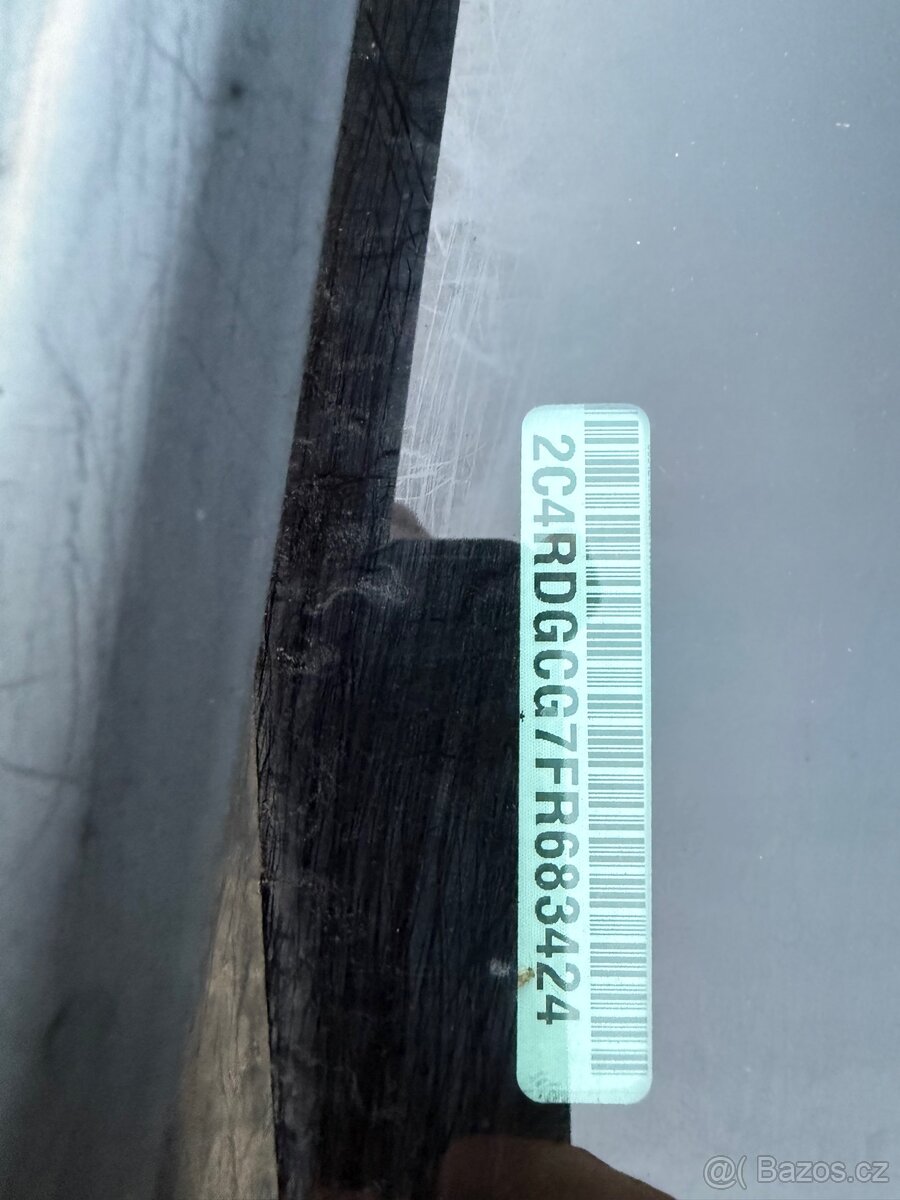 Dodge Grand Caravan - 20