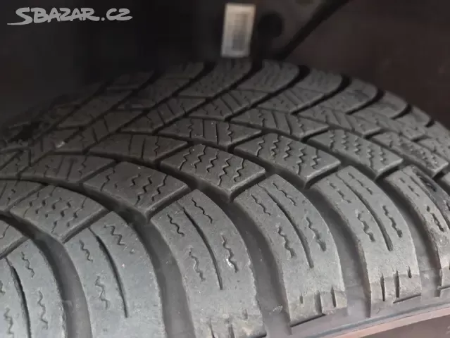 VW Caddy Maxi 2.0 TDI,1.Majitel,7.Míst,Comfortline,serviska - 20