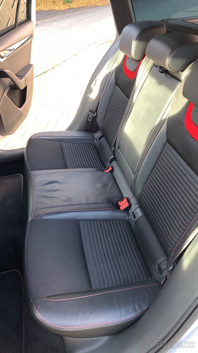 ŠKODA Octavia RS 2.0TDi 135kW - 20