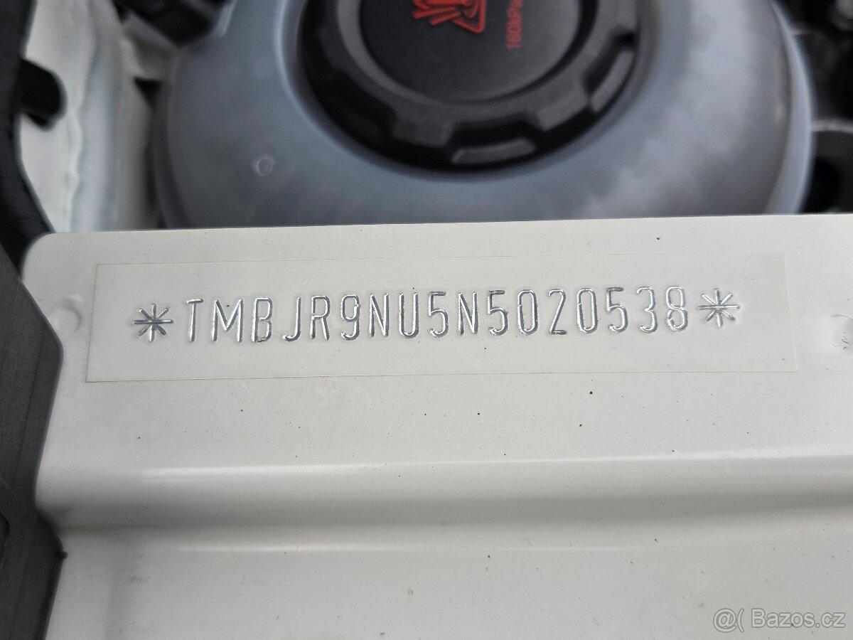 Škoda Karoq Style TSI DSG 1.majitel TOP výbava - 20