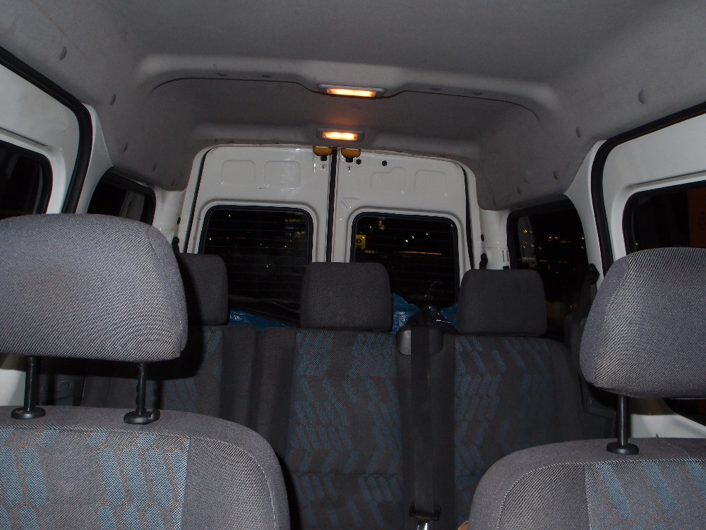 Ford Tourneo Connect 1.8 TDCi 230L /Tažný/ 8 Sedadel / Klima - 20