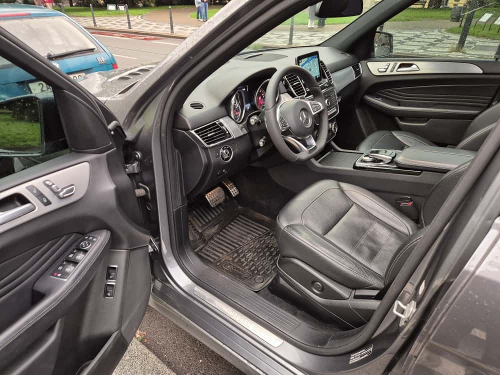 Mercedes-Benz GLE 350D AMG 4M DPH TAŽNÉ - 20